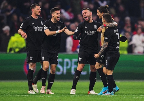 Ajax dominate but Benfica score to advance in Champions League