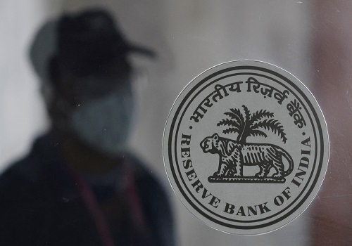 Indian banks' loans rose 11.1% y/y in two weeks to April 22 - central bank