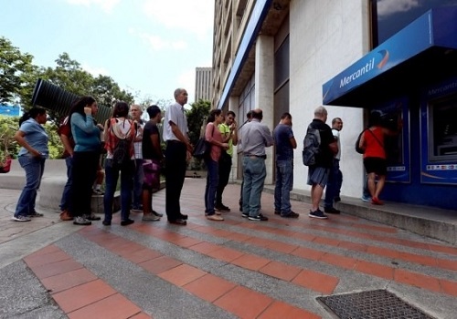 Venezuela puts 10% share of top state bank up for sale