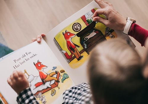 Illustration and visual books to inculcate reading habits in kids