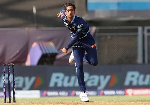 Why bowling in tandem with Rashid is giving Sai Kishore the advantage