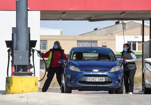 Food, petrol price hikes push up Spain inflation