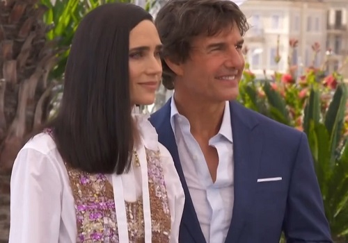 Tom Cruise, Jennifer Connelly sparkle on sunny Cannes day