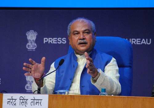 Private sector should join hands with government to reduce use of fertilizers, pesticides in farming : Narendra Singh Tomar