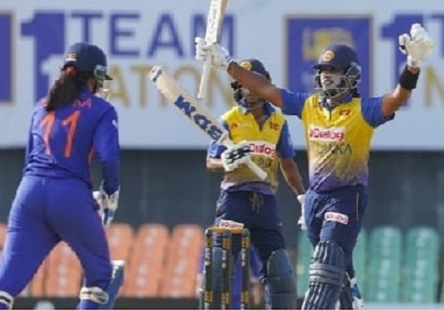 Athapaththu's blazing knock gives Sri Lanka a consolation win