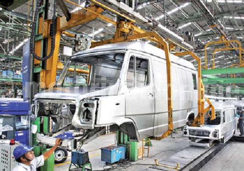 Force Motors surges as its SCV & LCV production stands at 1,299 units in May