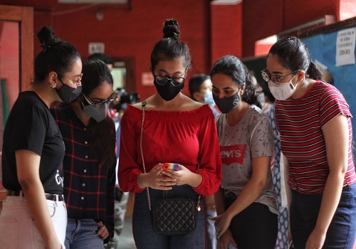 Girls outshine boys in Telangana Intermediate exams