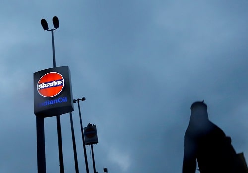 Indian Oil posts first loss in over 2 years as marketing margins fall