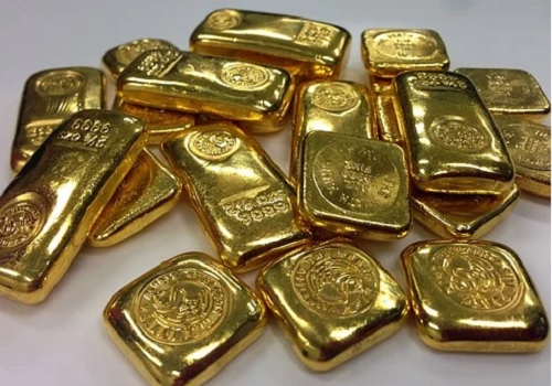 Gold rebounds sharply from 1-year low as dollar slips