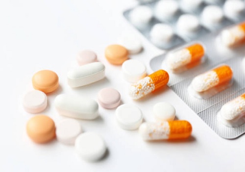 Aurobindo Pharma acquires business and certain assets of Veritaz Healthcare