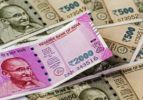 Indian rupee firms as dollar slips on recession fears; yields lowest since May
