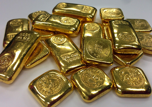 Commodity Article: Gold snaps 6-day losing streak, Oil settles higher on supply concerns Angel One Ltd