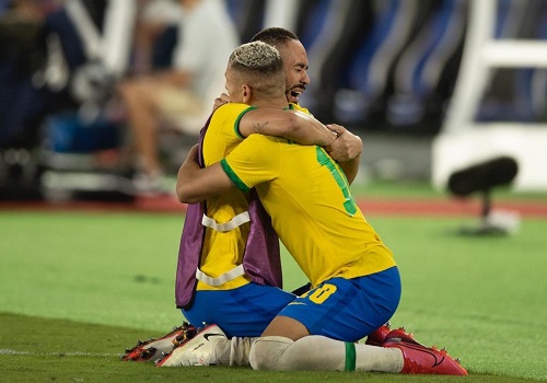 Brazil boss Tite hails competition for World Cup places