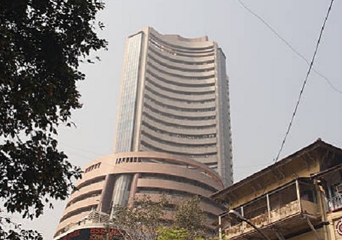 Indian shares post second straight weekly rise as energy, auto climb