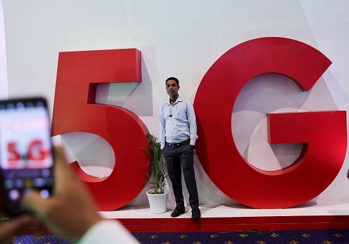 India to press Apple, Samsung for faster 5G software upgrades in phones