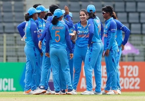Women`s Asia Cup: Shafali, Deepti shine as India defeat Thailand by 74 runs, enter final (ld)