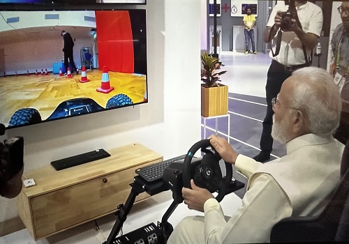 PM Narendra Modi drives 5G-enabled remote car, experiences AR-VR wearables