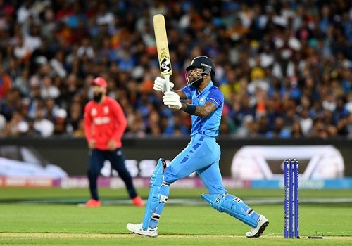 T20 World Cup: Hardik Pandya, Virat Kohli fifties power India to 168/6 against England