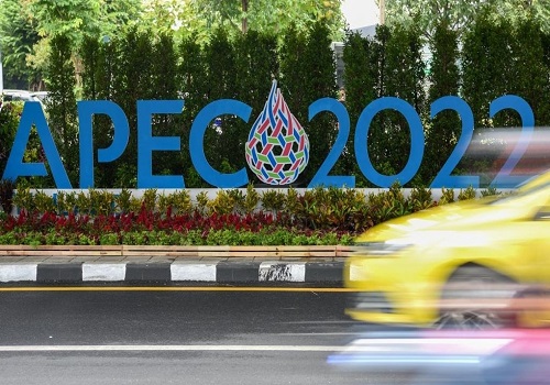 Asia-Pacific Economic Cooperation Economic Leaders` Meeting kicks off on sustainable growth, trade