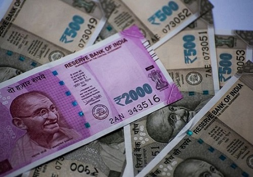Rupee gains in line with Asian FX, runs into resistance at 81.50/USD