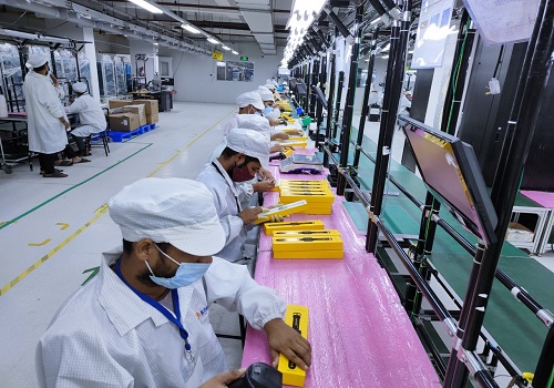 Indian manufacturing activity surges to 55.3 in October amid mild inflationary pressures