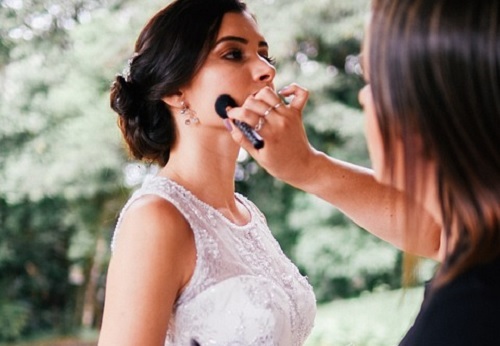 8 Essential Bridal Makeup Brushes