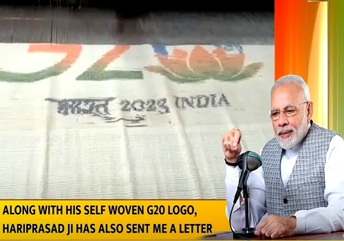 Telangana weaver surprises PM Narendra Modi with novel G20 gift