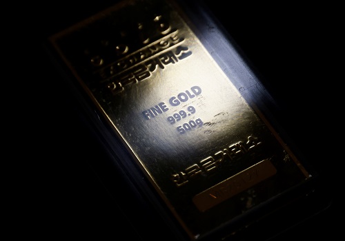 Gold steadies as markets hunt for clear policy signals