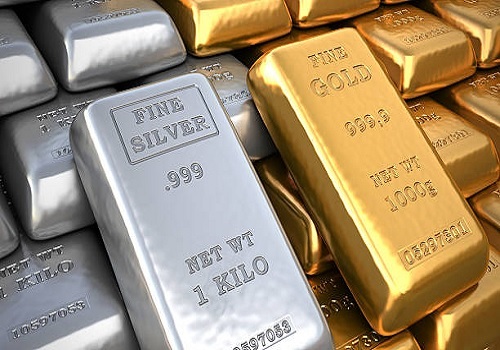 Gold falls Rs 5; silver sheds Rs 332