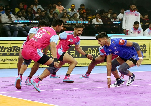 Ajith`s brilliant show helps Pink Panthers defeat Haryana Steelers, Confirm semis berth