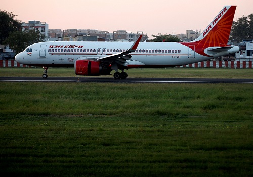 Air India jumbo order includes 190 Boeing MAX, 30 787s - sources