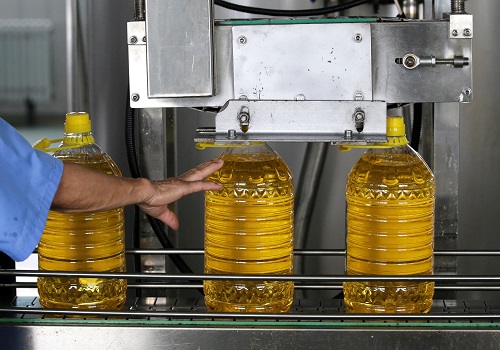 Sunoil's discount to soyoil hits 9-month high, lures buyers