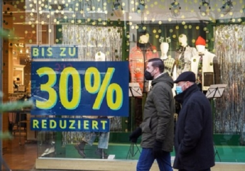 Germany sees record decline in real earnings due to high inflation