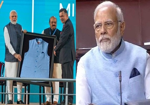 PM  Narendra Modi wears jacket made of material recycled from plastic bottles