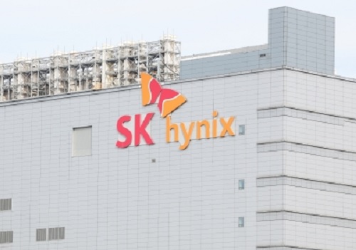 SK hynix not sure whether to apply for US Chips Act funding: CEO