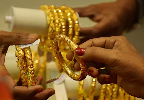 Sale of hallmarked jewellery without six-digit unique ID number prohibited after March 31: Government