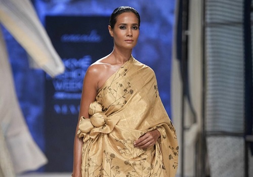 A sustainable start to Lakme Fashion Week x FDCI 2023