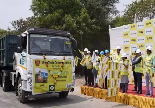 GreenLine deploys its LNG-powered trucks at UltraTech Cement's Pune Bulk Terminal