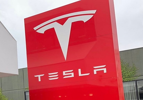 Tesla remains Electric vehicle market leader in US with over 50% share