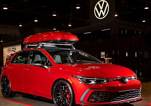 Global connected car sales grew 12% in 2022, Volkswagen leads: Report