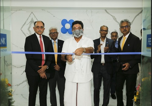 Hon`ble Finance Minister Dr.Palanivel Thiaga Rajan Federal Bank`s newpremises for its Chennaiadministrative offices inaugurated