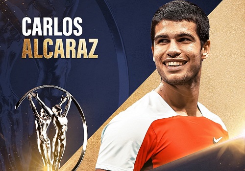 Carlos Alcaraz wins Laureus Breakthrough of the Year award