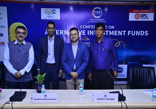 PHDCCI organised a Conference on Alternative Investment Funds