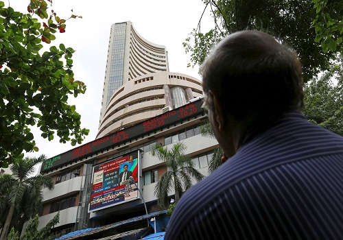 Indian shares set to open tad lower as weak US data drags sentiment