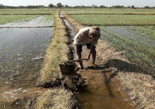 Government approves bouquet of schemes for farmers with an outlay of Rs 3,70,128 crore