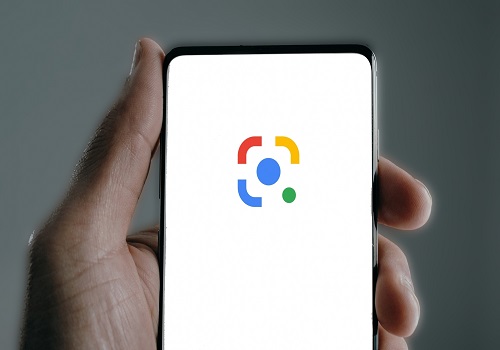 Google Lens to help you find skin conditions