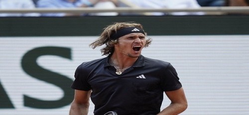 French Open: Zverev passes Etcheverry test to reach semi-finals