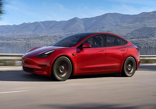 All new Model 3 cars qualify for $7,500 Electric Vehical tax credit in US: Tesla