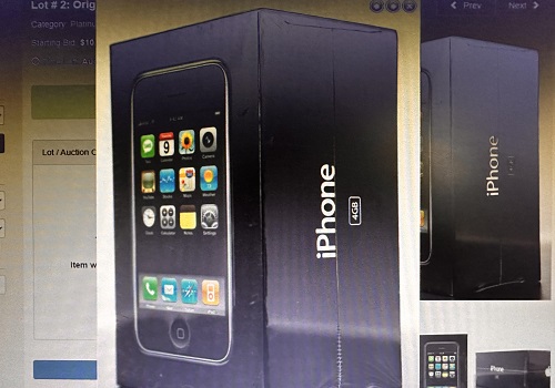 `Holy Grail` 2007 Apple iPhone sells for record Rs 1.5 crore