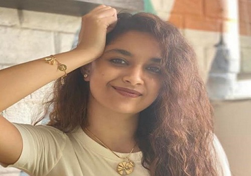 Keerthy Suresh announces her next: `Kannivedi`, a women-centric tech thriller